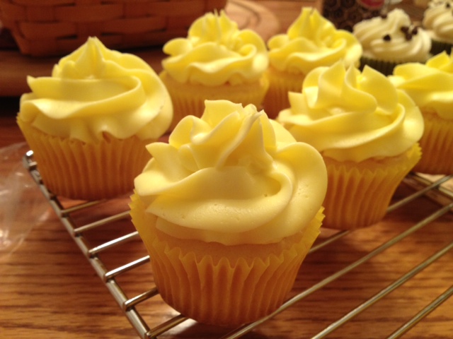 photo of lemonade cupcakes from cocos confections