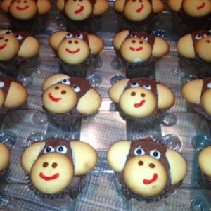 photo of some monkey themed cupcakes from cocos confections