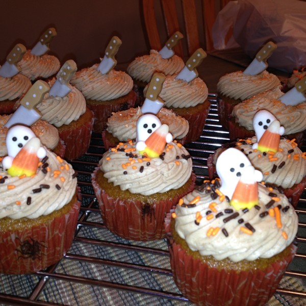 photo of some ghost halloween themed cupcakes from cocos confections